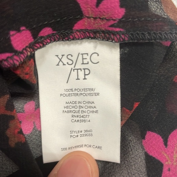 CAbi Style #3860 Candlelight Floral Sheer Long Sleeve Elastic Cuff Blouse Sz XS - Picture 9 of 12